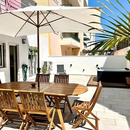 Miguel Surf House Апартаменты *
