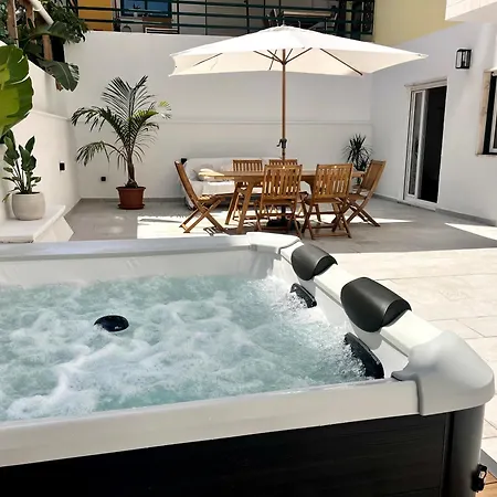 Miguel Surf House Кошта-да-Капарика